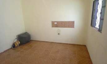 Imagem 5: Queiroz,Casa para venda com 100 metros quadrados com 1 quarto em Vila Roschel - São Paulo