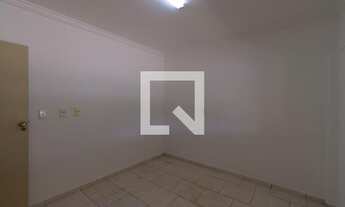 Imagem 6: Casa para Aluguel - Vila União, 3 Quartos, 428 m2