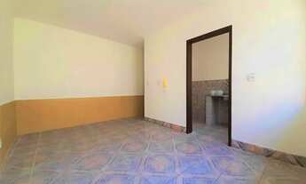 Imagem 2: PORTO ALEGRE - Casa Padrão - SANTO ANTONIO