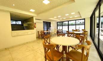 Imagem 6: JS) Porto Arromanches