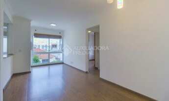 Imagem 1: Apartamento para aluguel tem 56 metros quadrados com 2 quartos em Passo da Areia - Porto A