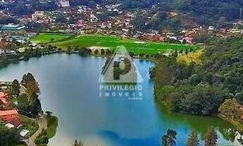 Imagem 2: Casa de condomínio à venda, 4 suítes, 1 vaga, Carlos Guinle - Teresópolis/RJ