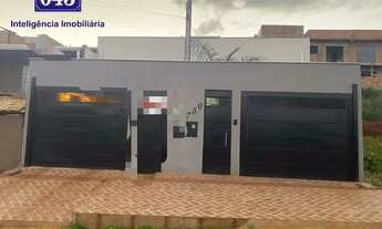 Imagem 2: Casa com 3 dormitórios para alugar, 85 m² por R$ 2.200,00 - Jardim Tókio - Londrina/PR