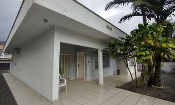 Imagem: Casa para aluguel tem 200 metros quadrados