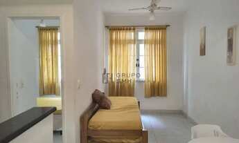 Imagem 2: Apartamento estilo Kitnet - 1 dormitório sem garagem a venda na Praia das Pitangueiras - C