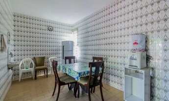 Imagem 3: VENDO CASA MUITO ESPAÇOSA 5/4 sendo 4 suítes garagem e quintal amplo na cidade velha perto