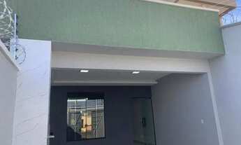 Imagem 2: Casa para Venda em Goiânia, Setor Orienteville, 3 dormitórios, 1 suíte, 3 banheiros, 3 vag