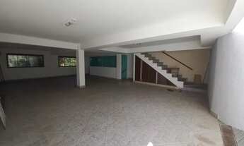 Imagem 3: Casa para Venda em Macaé, Gloria, 5 dormitórios, 2 suítes, 5 banheiros, 6 vagas