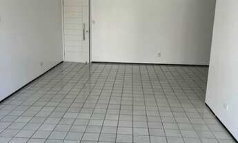 Imagem 2: Apartamento com móveis fixos, 4 quartos e 2 vagas de garagem