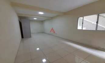 Imagem 7: JACAREí - Casa Padrão - Bandeira Branca I