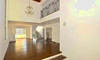 Imagem 2: Linda casa com pé direito duplo