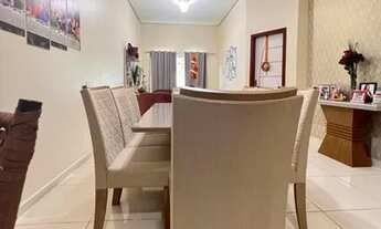 Imagem 3: Casa para venda tem 89 metros quadrados com 3 quartos em Adrianópolis/ Aleixo. muito linda