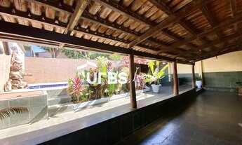 Imagem 4: Sobrado para venda possui 300 metros quadrados com 4 quartos em Setor Urias Magalhães - Go