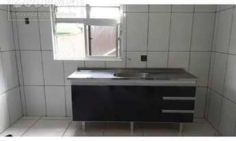 Imagem 2: Santo André - Casa Padrão - Parque Jaçatuba