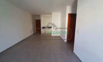 Imagem 7: )(- Lindo Apartamento de frente com 2 quartos e varanda gourmet em Jardim dos Alfineiros