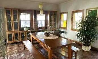 Imagem 2: Casa para aluguel, 5 quartos, 1 suíte, 2 vagas, Castelo - Belo Horizonte/MG