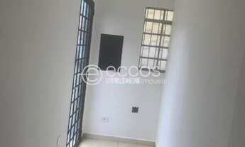Imagem 3: Casa comercial para aluguel, Custódio Pereira - Uberlândia/MG