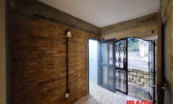 Imagem 3: Excelente Casa 2 dormitório(s) em João Paulo - Florianópolis