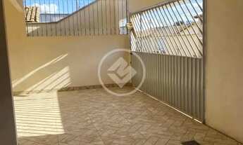 Imagem 5: UM SOBRADO, DUAS CASAS E DUAS QUITINETES * codigo: 31052