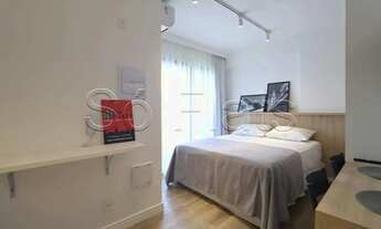 Imagem 2: Flat estilo Studio disponível para locação no bairro de Pinheiros ele contém 24m² e 1 dorm