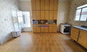 Imagem 3: Casa espaçosa em São José dos Campos