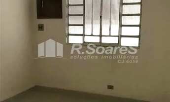 Imagem 5: Casa com dois quartos na rua Temistócles Sávio em Magalhães Bastos