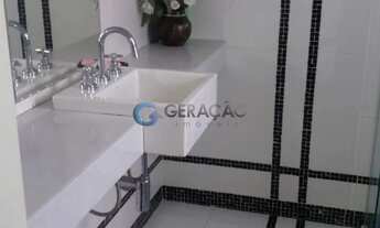 Imagem 6: Sobrado em condomínio fechado com 5 quartos sendo 4 suítes - 800m² no bairro Jardim Aquari