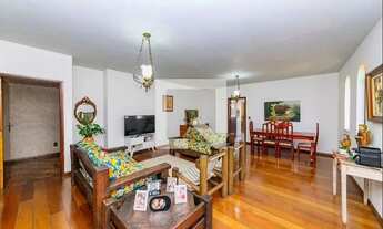 Imagem: Casa à Venda - Havaí, 6 Quartos, 325 m2