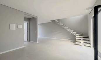 Imagem 3: Sobrado para venda com 102 metros quadrados com 3 quartos em São João - Itajaí - SC