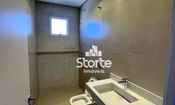 Imagem 3: Excelente casa estilo sobrado com 3 suítes à venda, 250m² por R$1.050.000 - Vigilato Perei