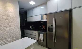 Imagem 3: Imóvel para venda tem 123 metros quadrados com 4 quartos em Praia da Costa - Vila Velha