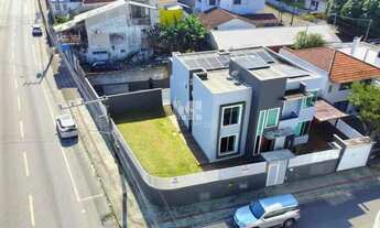 Imagem 2: Sobrado para venda possui 296 metros quadrados com 3 quartos em Centro - Barra Velha - SC