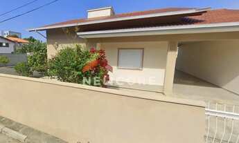 Imagem: Casa em Rua dos Tubarões - Ingleses do