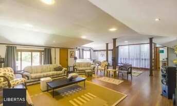 Imagem: Casa para Venda - 300m², 4 dormitórios