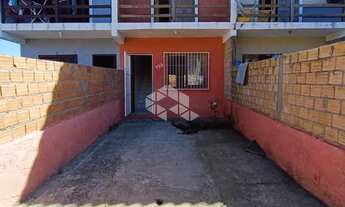 Imagem: Sobrado 2 dormitórios, 2 banheiros, patio