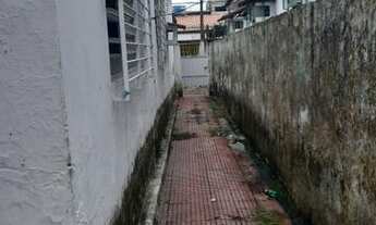 Imagem 7: Casa bem no centro de água fria na rua belo jardim 158 com 6 quartos e 3 wc