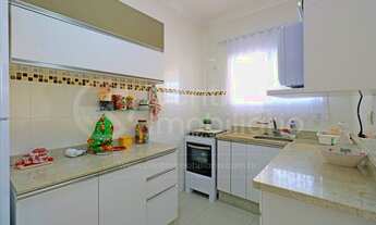 Imagem 5: APARTAMENTO com 2 quartos (1 suítes) em Peruíbe, no bairro Centro