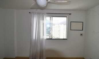 Imagem 3: Apartamento para Aluguel - Jacarepaguá, 2 Quartos, 50 m2