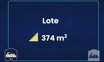 Imagem: Casa à Venda - Jardinaves, 374 m²