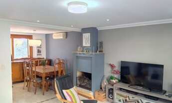 Imagem 2: Porto Alegre - Casa Padrão - Ipanema