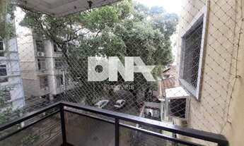 Imagem 2: 2 Quartos com varanda e vaga todo reformado em ótima rua na Tijuca!!