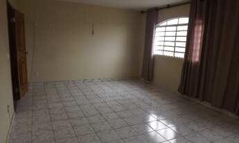 Imagem 5: Brazil Imobiliária Vende um Sobrado com Habite-se na Quadra 216 de Santa Maria