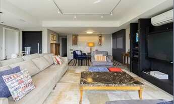 Imagem: Porto Alegre - Apartamento Padrão - Bela