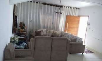 Imagem 1: Lindo Sobrado com Cômodos Amplos