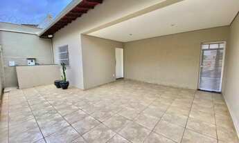 Imagem 3: Casa para aluguel com 180 metros quadrados com 3 quartos em Dona Clara - Belo Horizonte