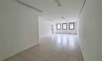 Imagem 6: Porto Alegre - Prédio Inteiro - Mont Serrat