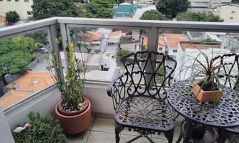 Imagem 2: Lindo imóvel todo modernizado, com 70 mts , 2 vagas, suíte , varanda e dependência de empr