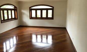 Imagem 3: Casa de condomínio térrea para aluguel possui 400 metros quadrados com 4 quartos