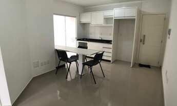 Imagem 2: Apartamento com 2 dormitórios para alugar, 66 m² por R$ 1.700,00/mês - Ingleses - Florianó