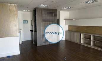 Imagem 4: Lindo duplex de 122,00 m² com copa, banheiros, divisórias e em ótima localização ao lado